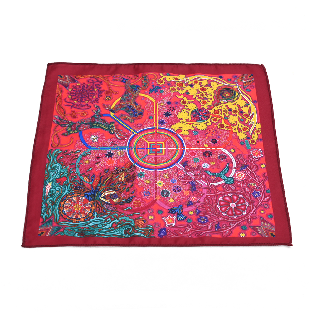廠家定制復古花型仿絲面料小方巾